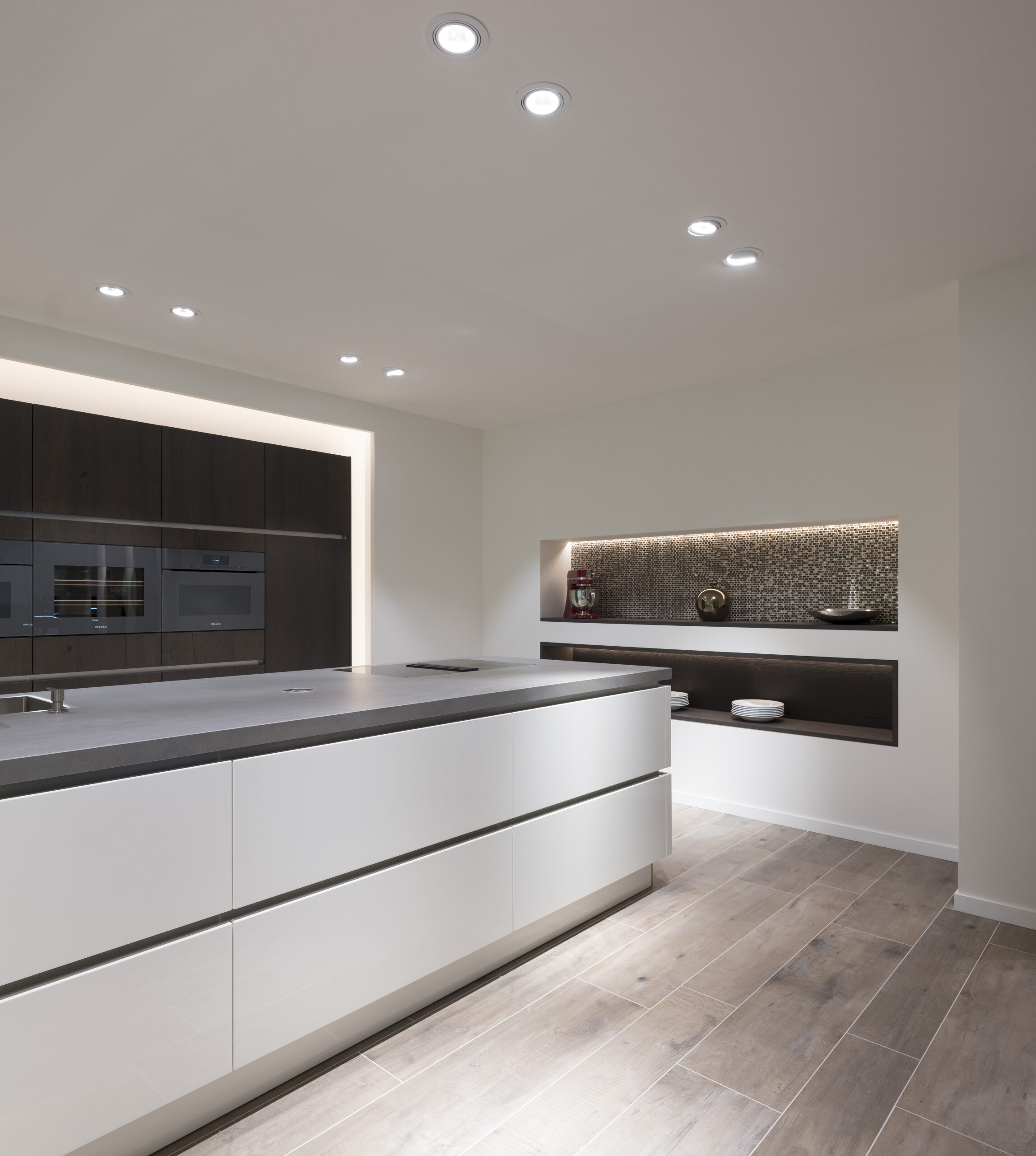 Showroomkeuken 19 met korting